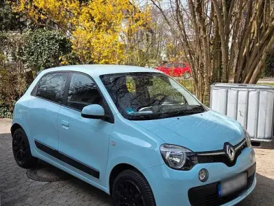 Second-hand Renault Twingo Experience 69 CP (50 kW) 2016 Albastru Hatchback