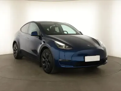Begagnad Tesla Model Y 378 kW (514 HK) 2025 Blå SUV