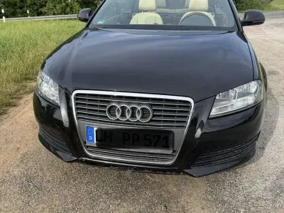 Gebraucht Audi Cabriolet 160 PS (117 kW) 2010 Schwarz Cabrio
