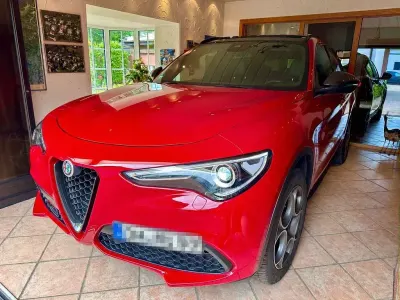 Gebraucht Alfa Romeo Stelvio Tech Edition 200 PS (147 kW) 2019 Rot SUV