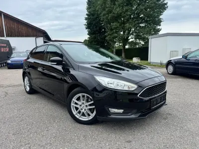 Gebraucht Ford Focus Business Edition 125 PS (91 kW) 2016 Schwarz Limousine