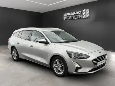 Gebraucht Ford Focus Cool & Connect 150 PS (110 kW) 2020 Silber (metallic) Kombi