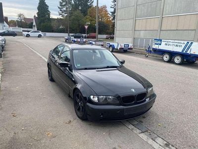 Gebraucht BMW 318 118 PS (86 kW) 2002 Schwarz Limousine