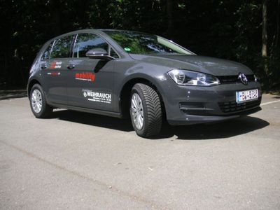 Gebraucht VW Golf VII Trendline 105 PS (77 kW) 2013 Grau Limousine