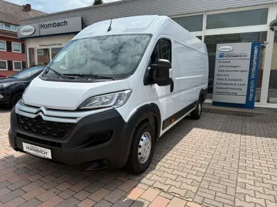 Gebraucht Citroën Jumper 165 PS (121 kW) 2024 Weiß Van / Kleinbus