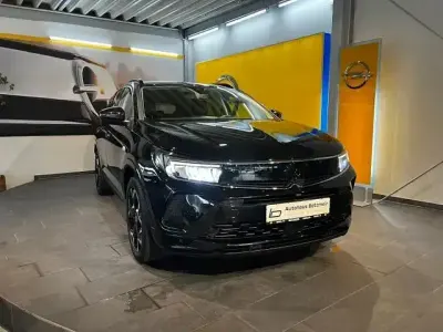 Gebraucht Opel Grandland X S 179 PS (131 kW) 2023 Schwarz SUV