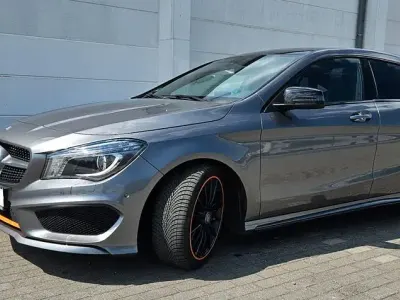Gebraucht Mercedes CLA220 208 PS (152 kW) 2015 Silber Coupé