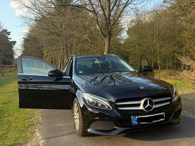 Usata Mercedes C200 136 CV (100 kW) 2018 Nero Berlina