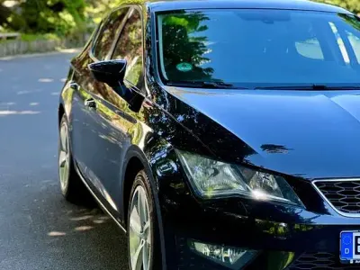 Gebraucht Seat Leon FR 125 PS (91 kW) 2015 Schwarz Limousine