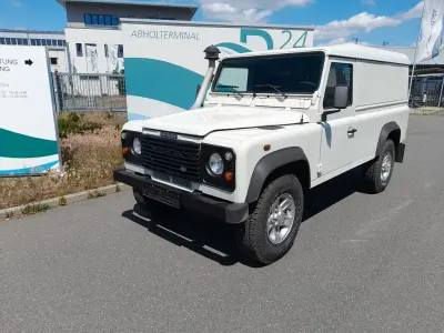 Gebraucht Land Rover Defender SE 122 PS (89 kW) 2006 Weiß Kombi