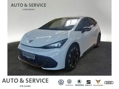 Gebraucht Cupra Born e-Boost 169 kW (231 PS) 2023 Weiß Kleinwagen