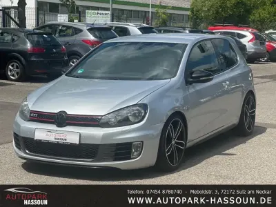 Gebraucht VW Golf VI GTI 211 PS (155 kW) 2010 Reflexsilber Kleinwagen