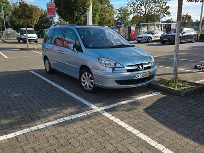 Peugeot 807