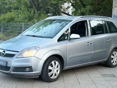 Gebraucht Opel Zafira 105 PS (77 kW) 2006 Andere farben Van / Kleinbus