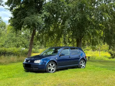 Gebraucht VW Golf IV Edition 131 PS (96 kW) 2003 Blau Limousine