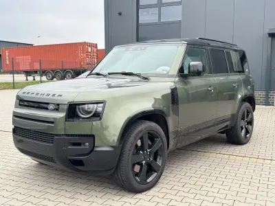 Ny Land Rover Defender HSE Dynamic 426 HK (313 kW) 2026 Grøn SUV