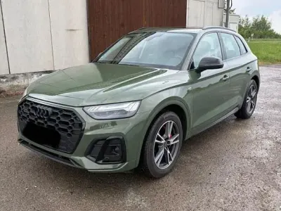 Używany Audi Q5 Edition .1 286 KM (210 kW) 2022 Zielony SUV