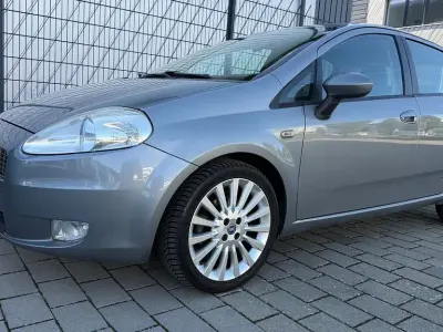 Gebraucht Fiat Grande Punto 120 PS (88 kW) 2006 Grau Kleinwagen