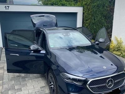 Mercedes E300