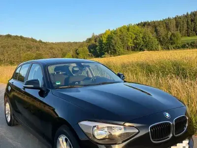 Gebraucht BMW 116 136 PS (100 kW) 2012 Schwarz Kleinwagen