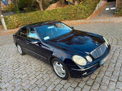 Mercedes E240