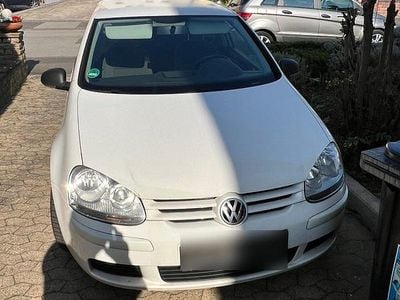 Gebraucht VW Golf V Trendline 80 PS (58 kW) 2007 Weiß Limousine