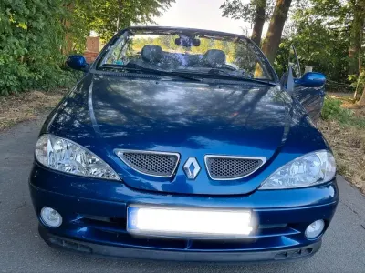 Gebraucht Renault Mégane Cabriolet 147 PS (108 kW) 2003 Blau Cabrio