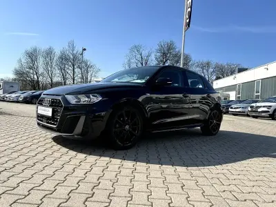 Gebraucht Audi A1 Sportback S-Line 150 PS (110 kW) 2022 Mythosschwarz (metallic) Kleinwagen