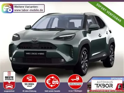 Neu Toyota Yaris Cross 131 PS (96 kW) 2026 Andere farbe metallic SUV