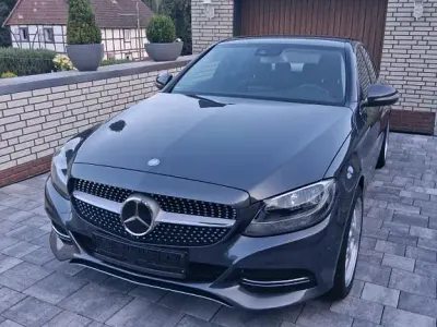 Gebraucht Mercedes C180 156 PS (114 kW) 2015 Grau Limousine