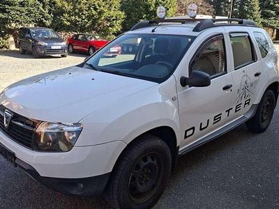 Gebraucht Dacia Duster 105 PS (77 kW) 2013 Gletscherweiss SUV