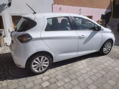 Gebraucht Renault Zoe Experience 100 kW (136 PS) 2020 Weiß Kleinwagen