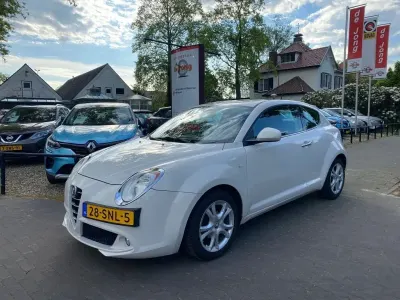 Gebraucht Alfa Romeo MiTo Distinctive 79 PS (58 kW) 2009 Weiß Kleinwagen