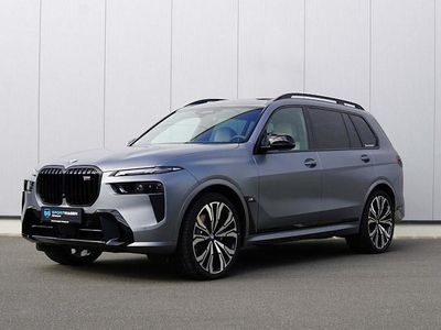 Grau Gebraucht 2025 BMW X7 M Sport SUV | 131.900 €