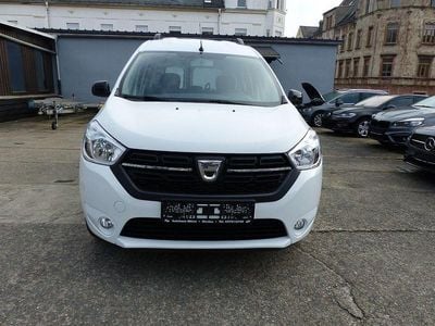 Gebraucht Dacia Dokker Comfort 131 PS (96 kW) 2021 Weiß Van / Kleinbus
