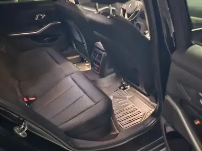 Gebraucht BMW 320 Advantage 190 PS (139 kW) 2022 Schwarz Kombi