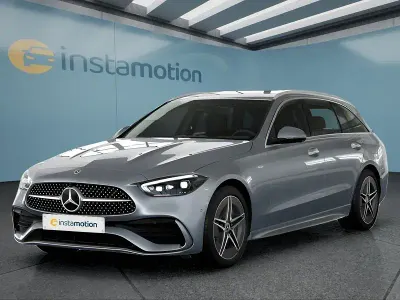 Używany Mercedes C300e 197 KM (144 kW) 2025 Srebrny Kombi