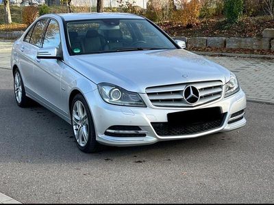 Mercedes C200