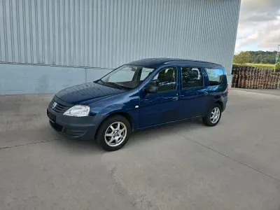 Gebraucht Dacia Logan Basis 75 PS (55 kW) 2009 Blau Kombi