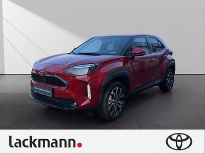 Gebraucht Toyota Yaris Hybrid Team 116 PS (85 kW) 2022 Rot Kleinwagen