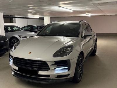 Grau Gebraucht 2019 Porsche Macan S Chrono SUV | 49.999 € (Teuer)