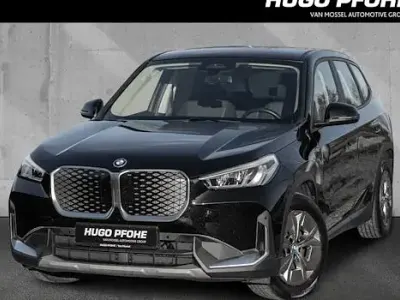 Second-hand BMW iX1 230 kW (313 CP) 2023 Negru SUV