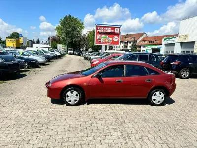 Gebraucht Mazda 323F 88 PS (64 kW) 1998 Rot Limousine