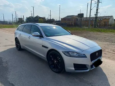 Occasion Jaguar XF Sportbrake Portfolio 241 PK (177 kW) 2019 Zilver Stationwagen