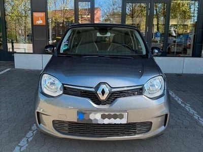 Gebraucht Renault Twingo SE 65 PS (47 kW) 2022 Grau Kleinwagen
