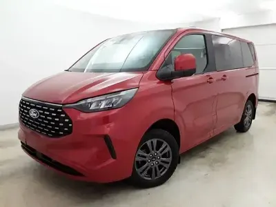 Gebraucht Ford Tourneo Custom Titanium 136 PS (100 kW) 2024 Andere Van