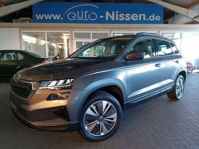 Graphitgrau Gebraucht 2023 Skoda Karoq Ambition SUV | 24.450 € (Fairer Preis)