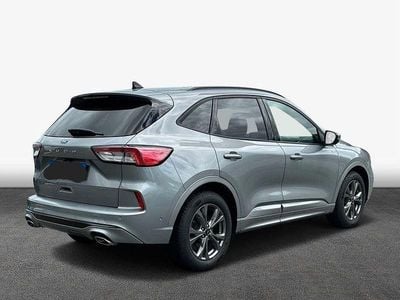 Silber Gebraucht 2023 Ford Kuga ST-Line X SUV | 23.700 € (Guter Preis)