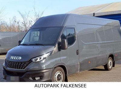 Gebraucht Iveco Daily 209 PS (153 kW) 2021 Grau Limousine