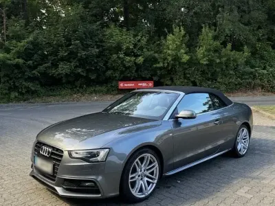 Gebraucht Audi A5 Cabriolet S-Line 190 PS (139 kW) 2016 Grau Cabrio